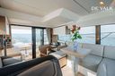 Prestige 420 Flybridge