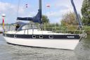 Phantom 38 -