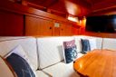 Phantom 38 -