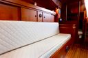 Phantom 38 -