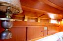 Phantom 38 -