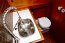 Phantom 38 -