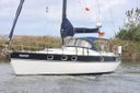 Phantom 38 -