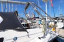 Hunter 33 .