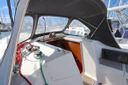 Hunter 33 .