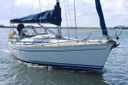 Bavaria 38 .