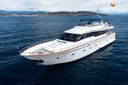 Falcon 82