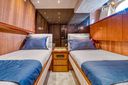 Falcon 82