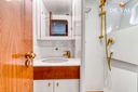 Falcon 82