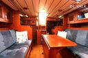 Hallberg Rassy 42 E