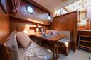 Linssen St. Jozef 1050 Salon