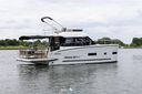 Cobra Yachts Futura 36 Premium Fly