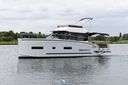 Cobra Yachts Futura 36 Premium Fly