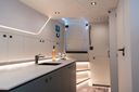Vanquish Yachts VQ 54