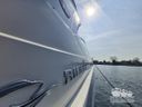 Rinker 310 Express Cruiser .