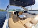 Rinker 310 Express Cruiser .