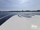 Rinker 310 Express Cruiser .