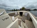 Venegy V30 Classic Cabin (Barkas) -