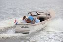 Venegy V30 Classic Cabin -