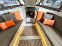 Venegy V30 Classic Cabin -