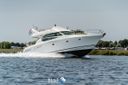 Jeanneau Prestige 42 Fly .