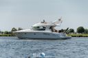 Jeanneau Prestige 42 Fly .