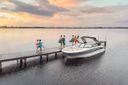 Sea Ray SDX 270 Surf .