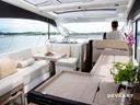 Sealine C390