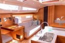 Jeanneau Yachts 51