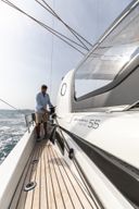 Jeanneau Yachts 55