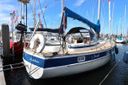 Hallberg Rassy 352 .