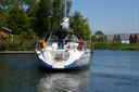 Bavaria 370