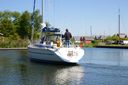 Bavaria 370