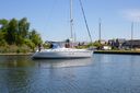 Bavaria 370