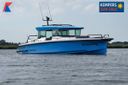 Axopar 37 XC Cross Cabin Bluegame