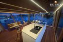 Custom Built Houseboat luxe motor
