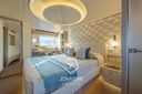 Absolute Navetta 70