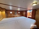 Linssen Sturdy 1000 AC Royal Bom Dia