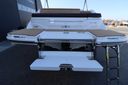 Sea Ray SLX 250