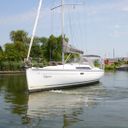 Beneteau OCEANIS 37