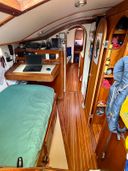 Freedom 44 Ivory Goose