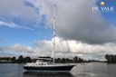 Nauticat 521