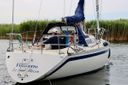 Beneteau First 32 .