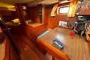 Hallberg Rassy 352