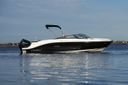 Sea Ray SPX 230 Outboard Sea Ray SPX 230