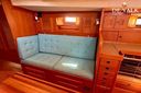 Hallberg Rassy 352