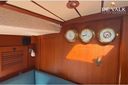 Hallberg Rassy 352