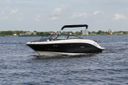 Sea Ray SPX 230 SPX 230