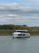 Delphia Yachts 11 Sedan 