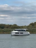 Delphia Yachts 11 Sedan 